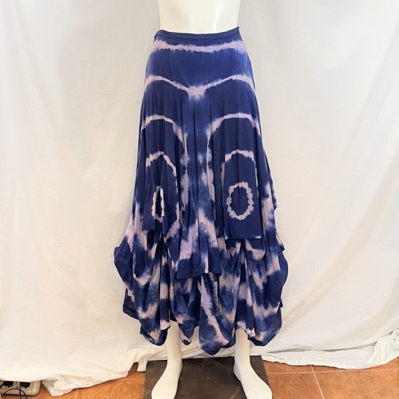 Tie-Dye Maxi Skirt | Solitaire Los Angeles - Picture 2 of 9